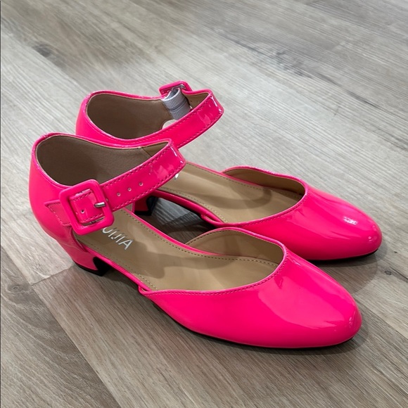NEW Women’s D’Orsay Kitten Heels - Picture 1 of 5